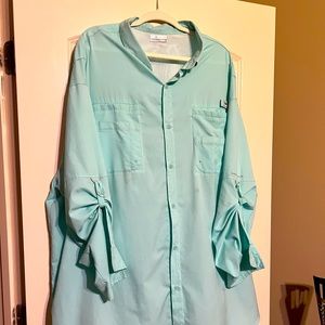 Like New Mens Big & Tall Columbia Button Down Size 4XLT - Baby Blue